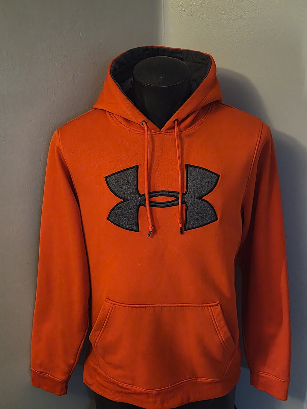 Under Armour Men's Orange Pullover Hoodie